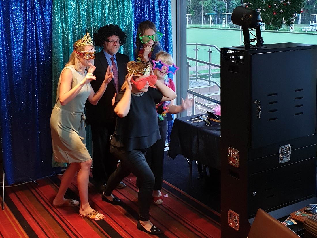 Photo booth, Wedding Equipment | iSnap Photo Booth Hire