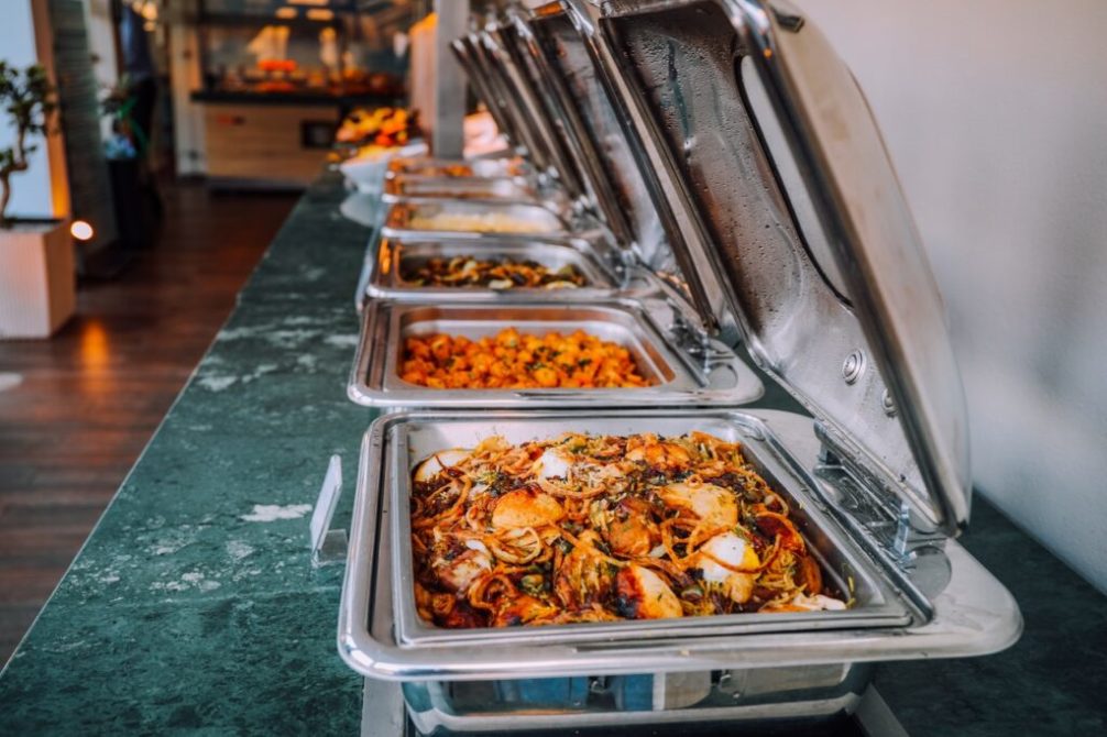 Buffet How Much Food Per Person Required Hypley
